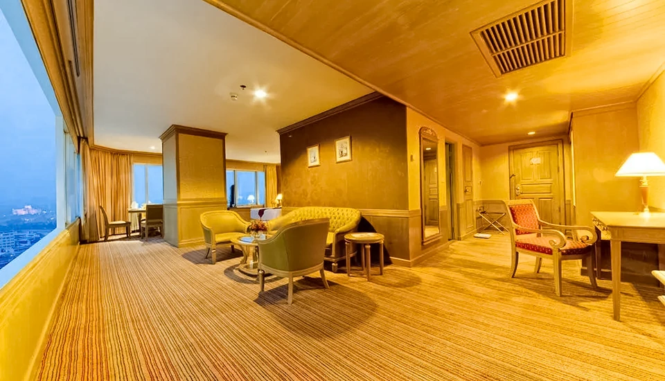 هتل پرینس پالاس بانکوک